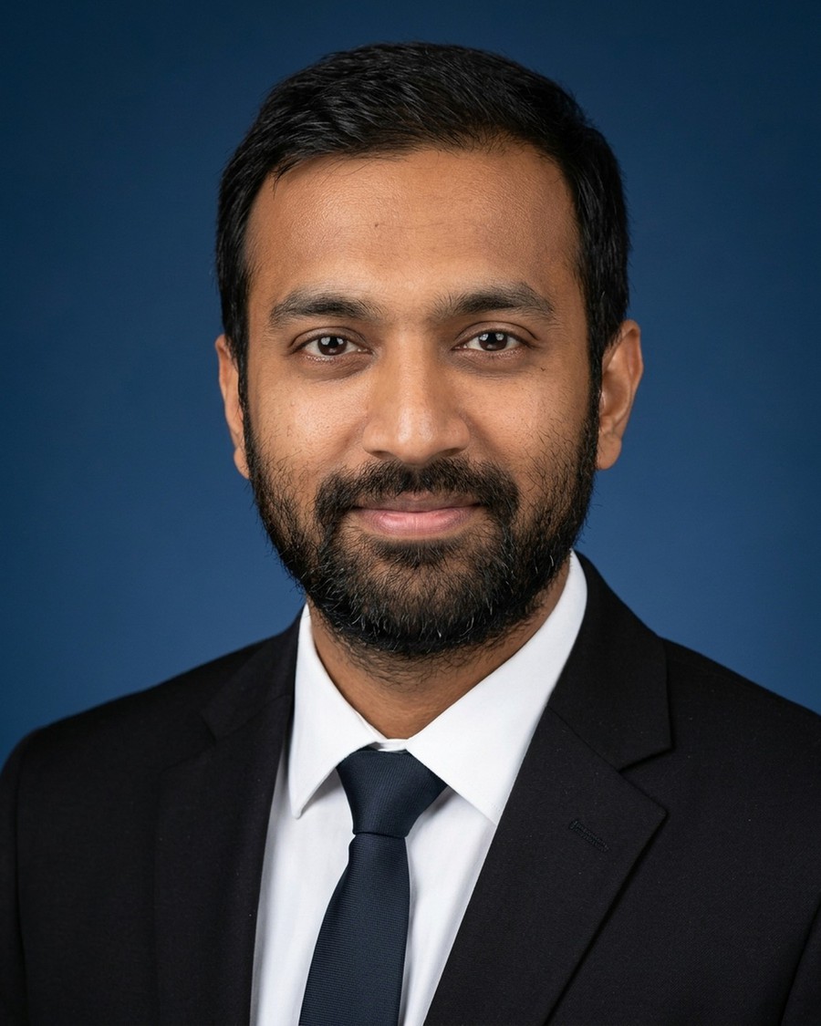 After headshot for LinkedIn refresh